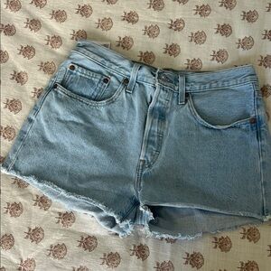 Levi’s 501 Women’s Jean Shorts - 30